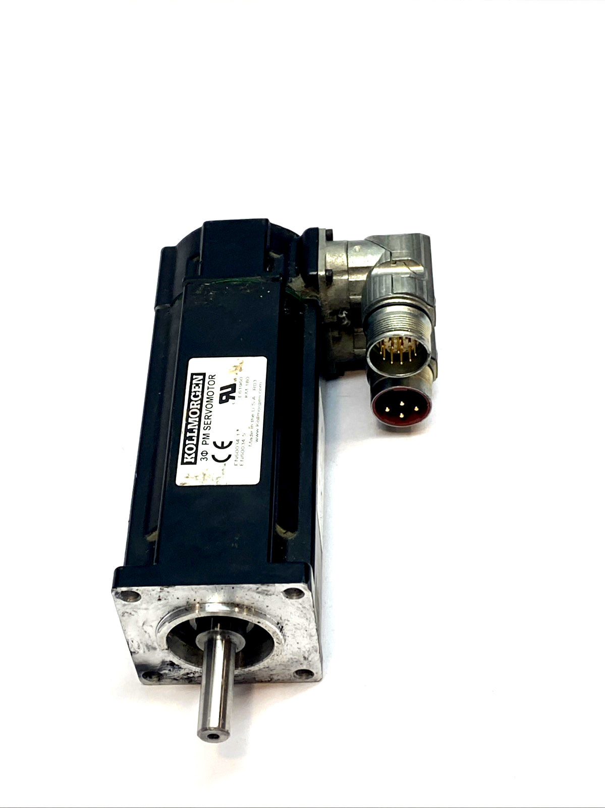 AKM24F-BNBN2-00 | Kollmorgen Servo Motor 3-Phase AKM24 F-Stack - For parts or not working - Maverick Industrial Sales