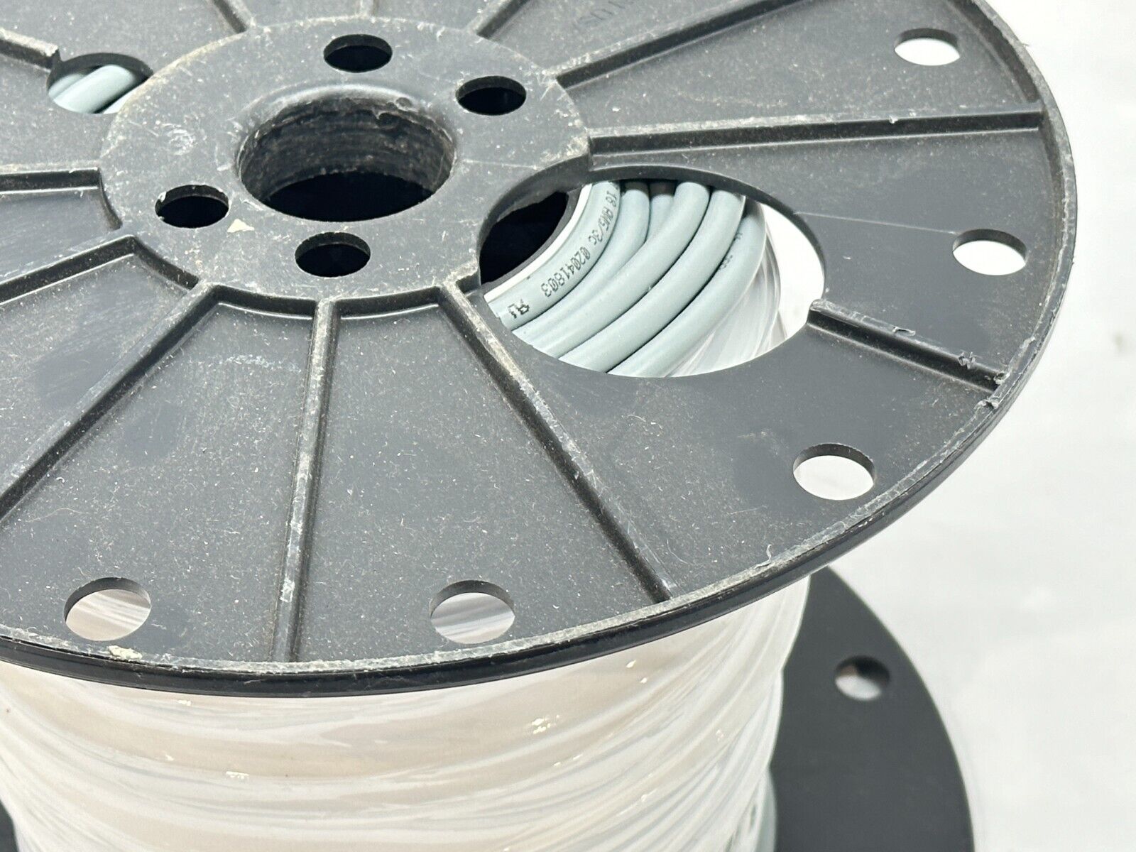 SAB 2041803 Control Cable 18G 3C CC600 BLK INN PVC GRY OD 0.252 200ft Spool - Maverick Industrial Sales