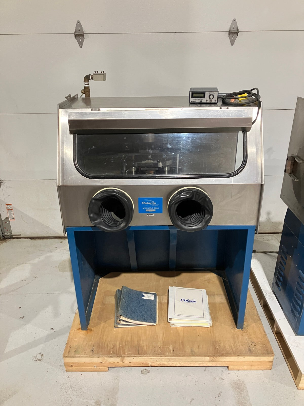Accu-Weld 5000 | Polaris Hermetic Projection Cap Welder Glovebox Semiconductor - Used - Maverick Industrial Sales