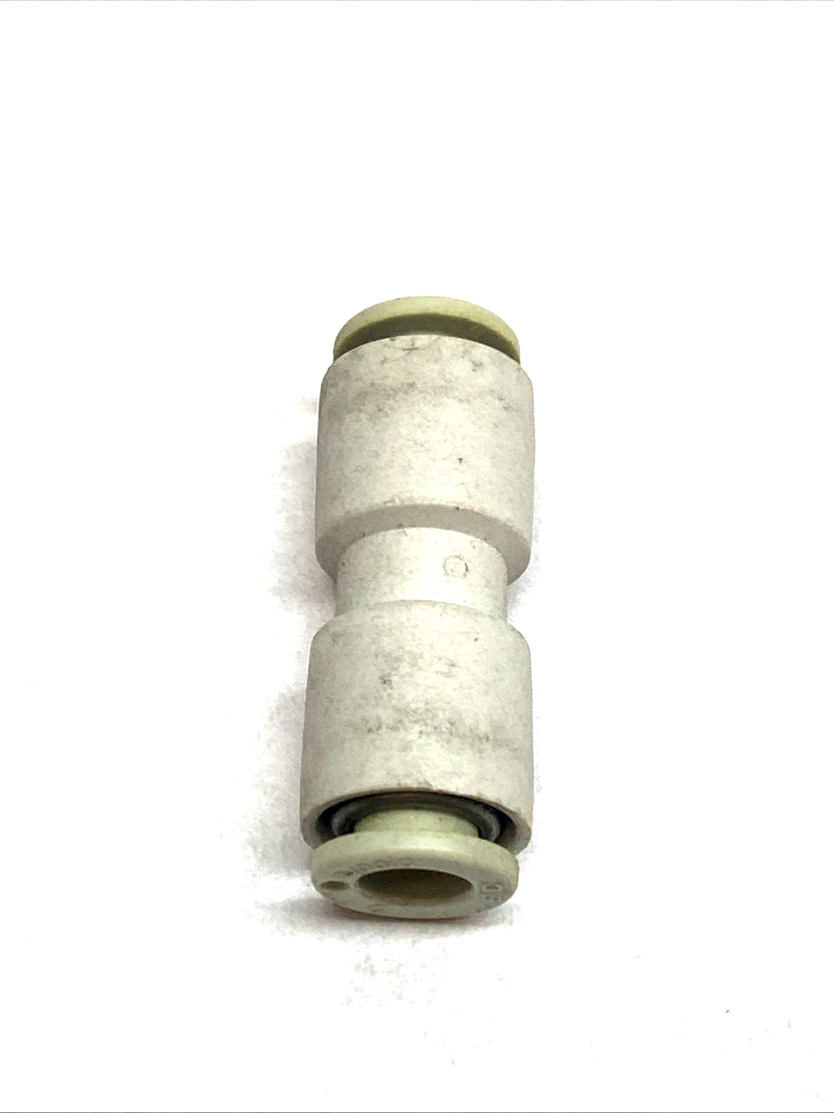 KQ2H06-00A | SMC One-Touch Straight Union Fitting 6mm Tube LOT OF 25 - Used - Maverick Industrial Sales