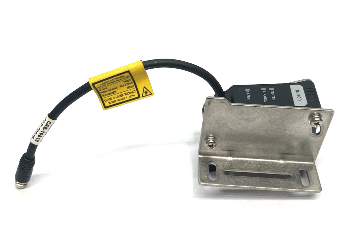 | Keyence IL-300 CMOS Multi-Function Analog Laser Sensor, 300mm Ref. Distance - Used - Maverick Industrial Sales
