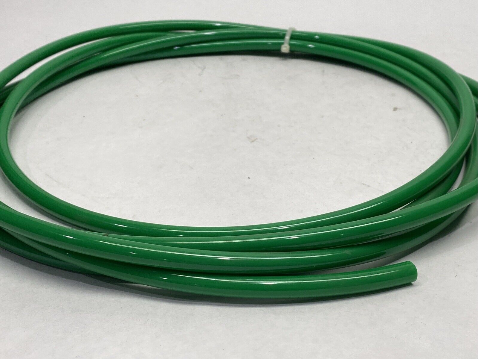Freelin Wade 1J-206-06 Nylon Tubing Green 3/8" 160" Length - Maverick Industrial Sales