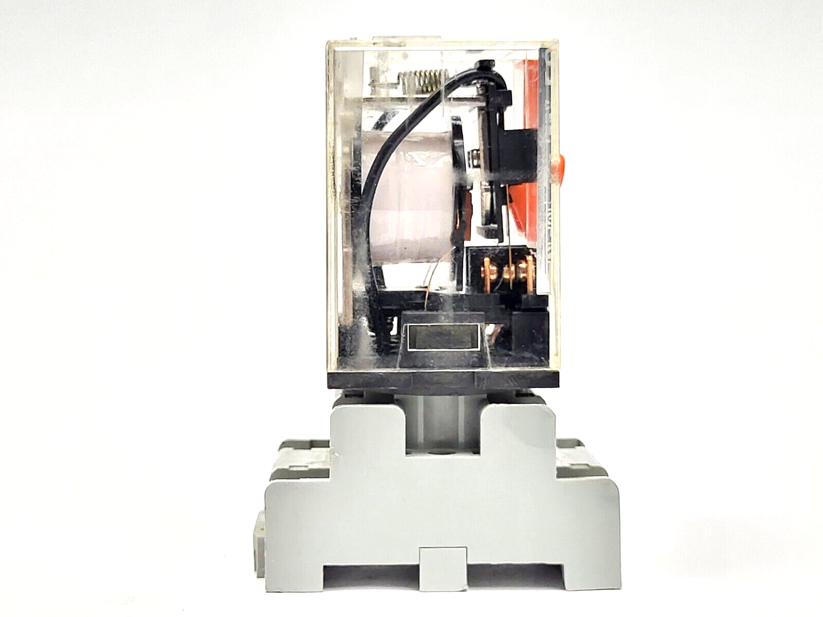Omron MK2P-S General Purpose Relay 250VAC w/ IDEC SR2P-05 Relay Base DAMAGED - Maverick Industrial Sales