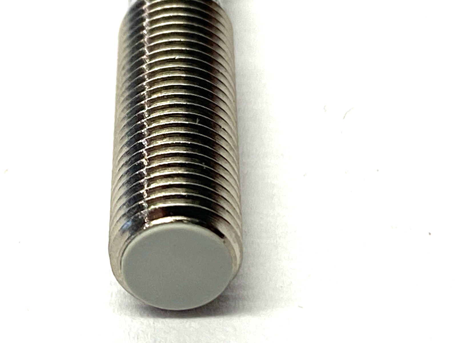 Micro Detectors AE6/AP-1F Inductive Proximity Sensor - Maverick Industrial Sales