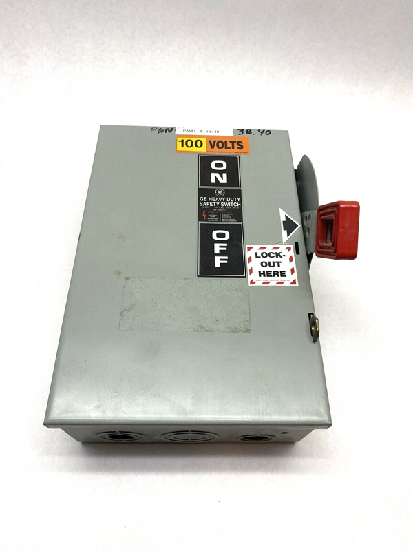 GE NP 266212-C Heavy Duty Safety Switch 30A TH3361 - Maverick Industrial Sales