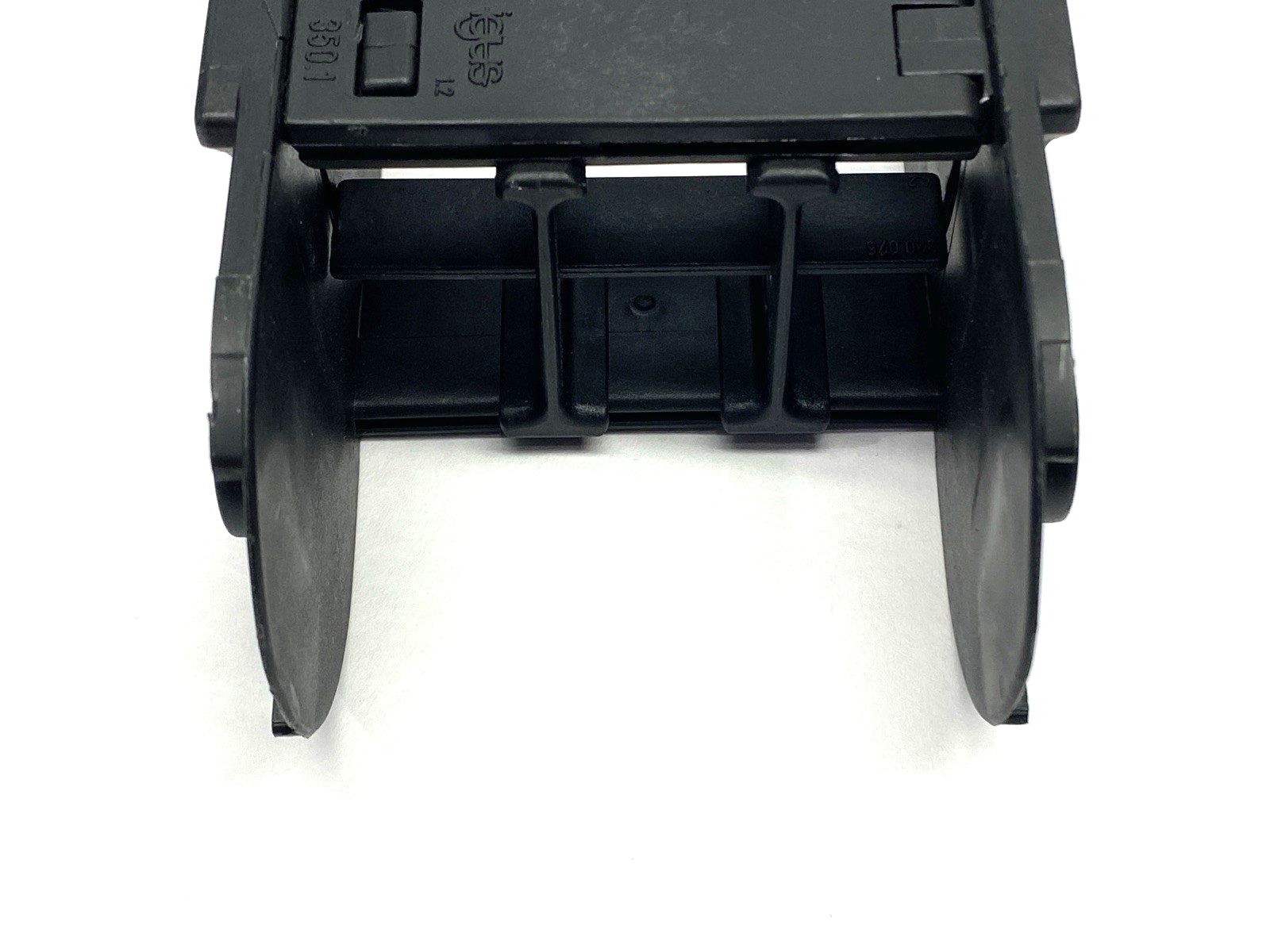 Igus 340.075.125 E-Chain Cable Carrier 4-Links 8" Overall Length - Maverick Industrial Sales