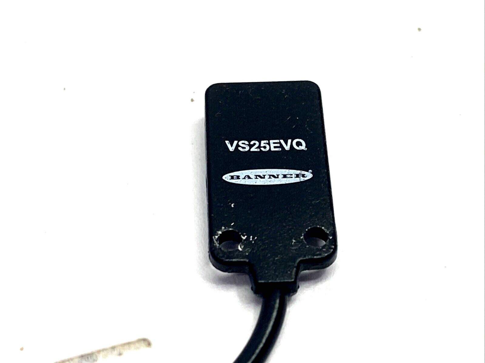 Banner VS25EVQ Ultra Thin Miniature Photoelectric Sensor, M8 3-Pin Male, 59161 - Maverick Industrial Sales
