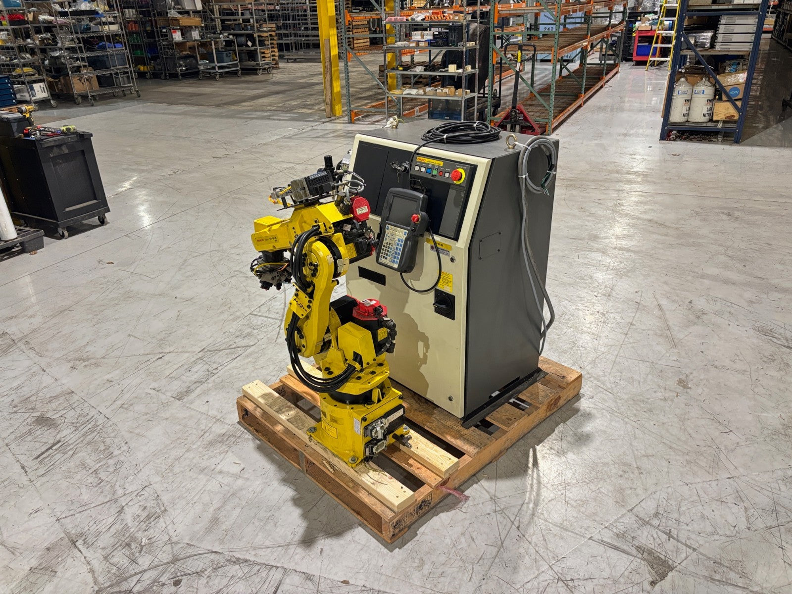 M-6IB/6S | Fanuc M-6iB / 6S Robot System R-J3iB Controller A05B-2490-C171 Teach Pendant - Used - Maverick Industrial Sales