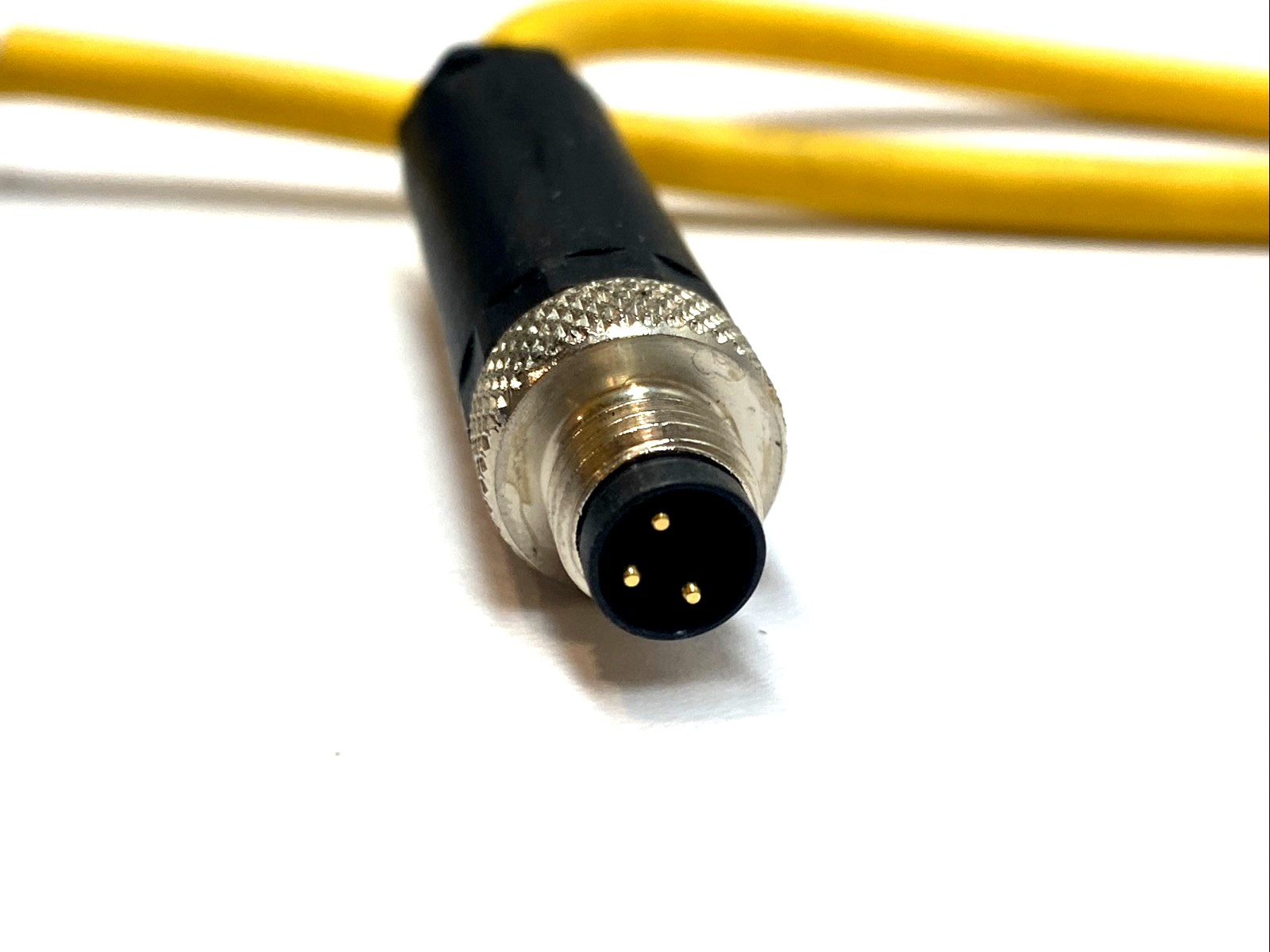 EE‑1003 | Omron Sensor Cable 1m w/ Harness 07‑KA080008‑2‑MSHA - Used - Maverick Industrial Sales