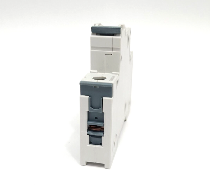 Siemens 5SY4104-5 Miniature Circuit Breaker 1P 230/400V 4A LOT OF 2 - Maverick Industrial Sales