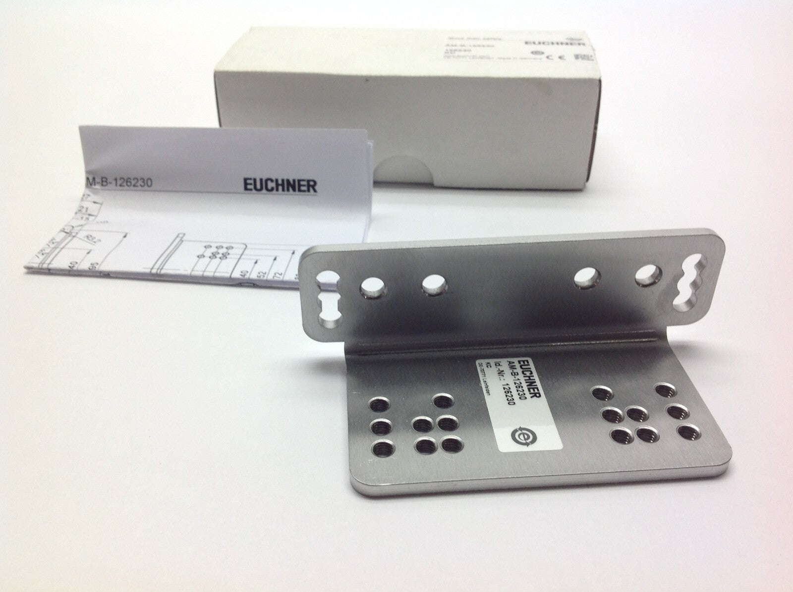 AM-B-126230 | Euchner Mounting Bracket 126230 - New – Open Box - Maverick Industrial Sales