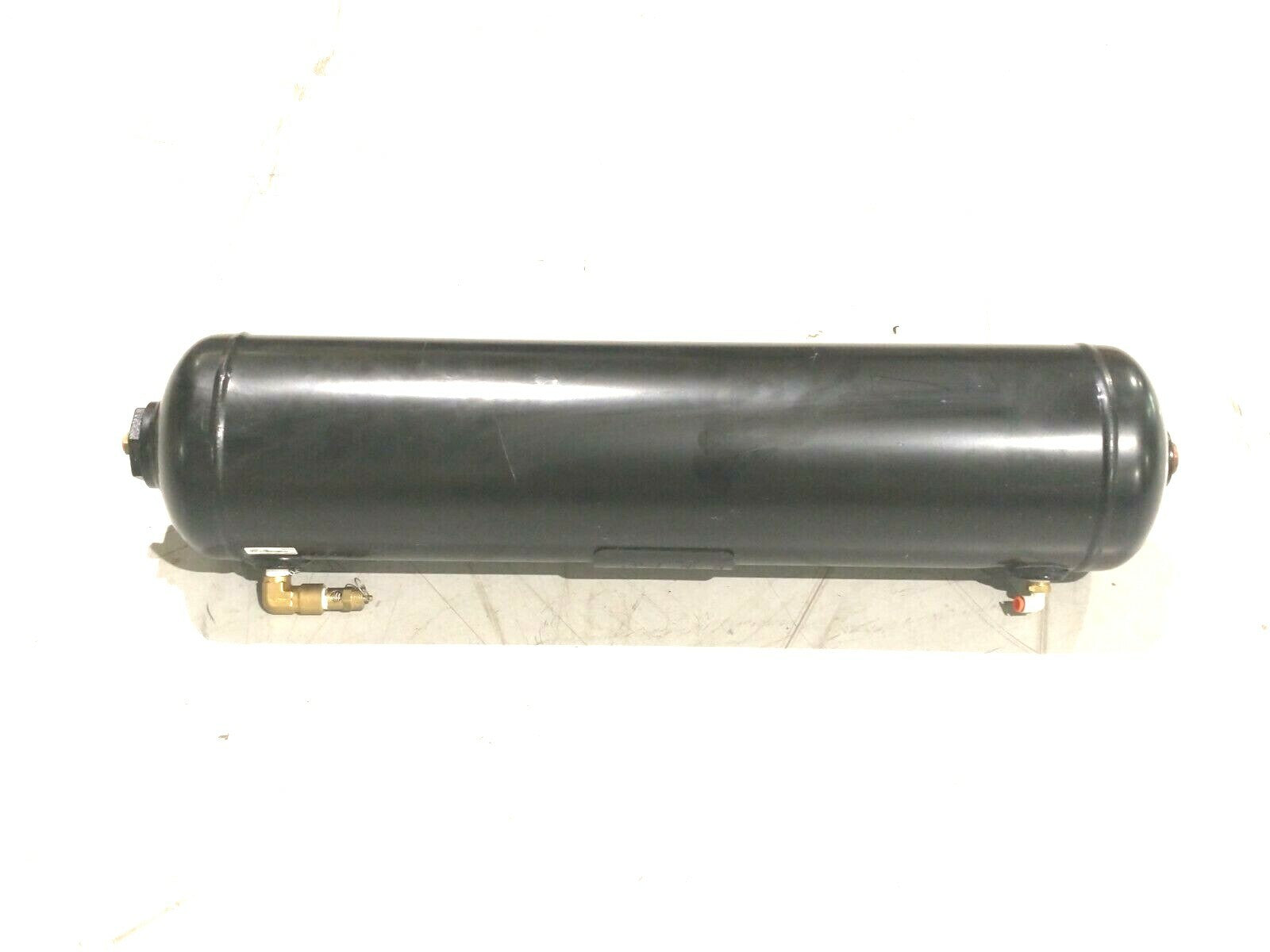 310005 | Manchester Tank 4.7 Gallon Air Tank 125Psi w/ Swagelock Pressure Relief - Used - Maverick Industrial Sales