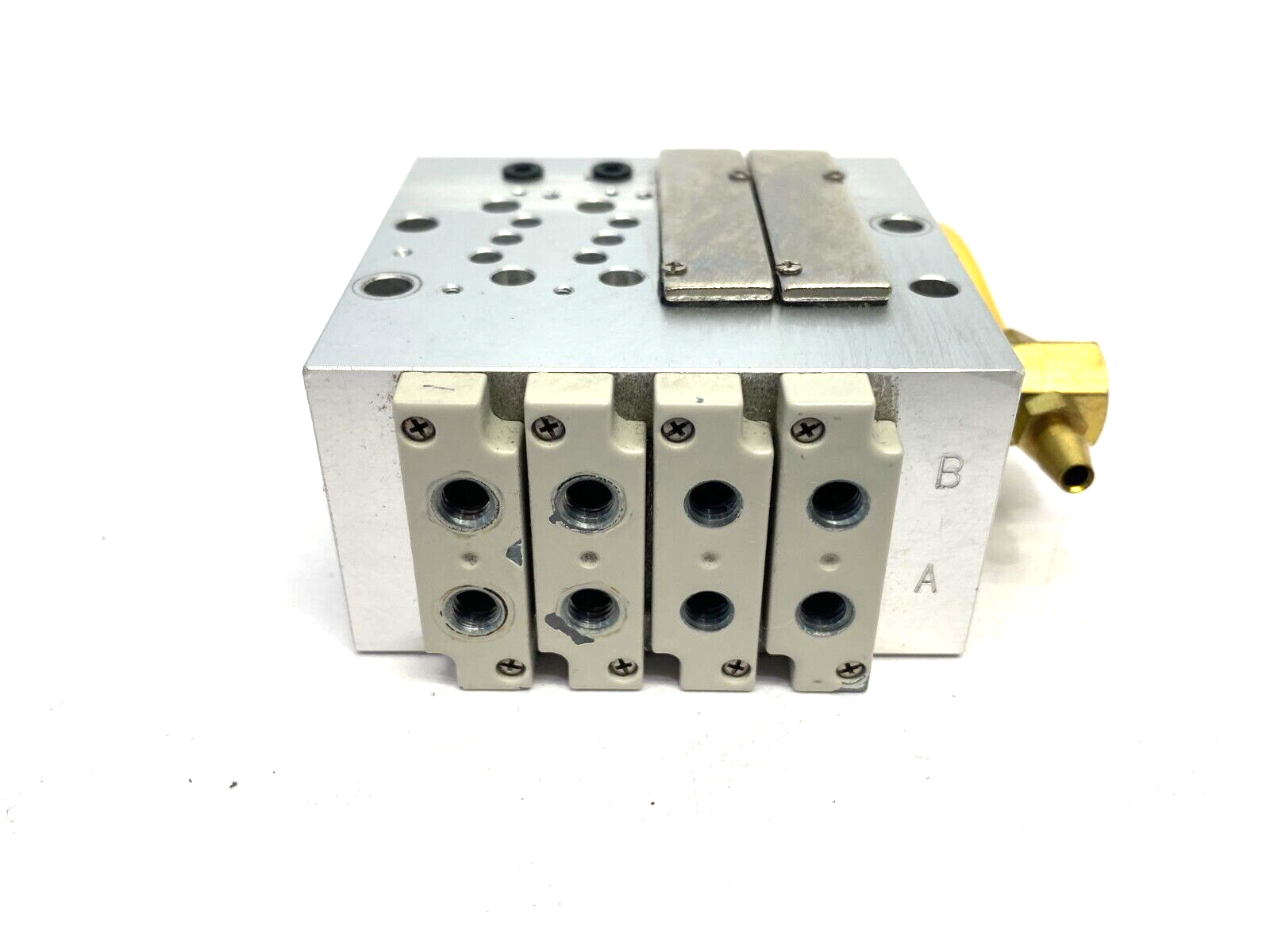 Humphrey HGF10M4AMG Pneumatic Manifold Block/Base 4-Station - Maverick Industrial Sales