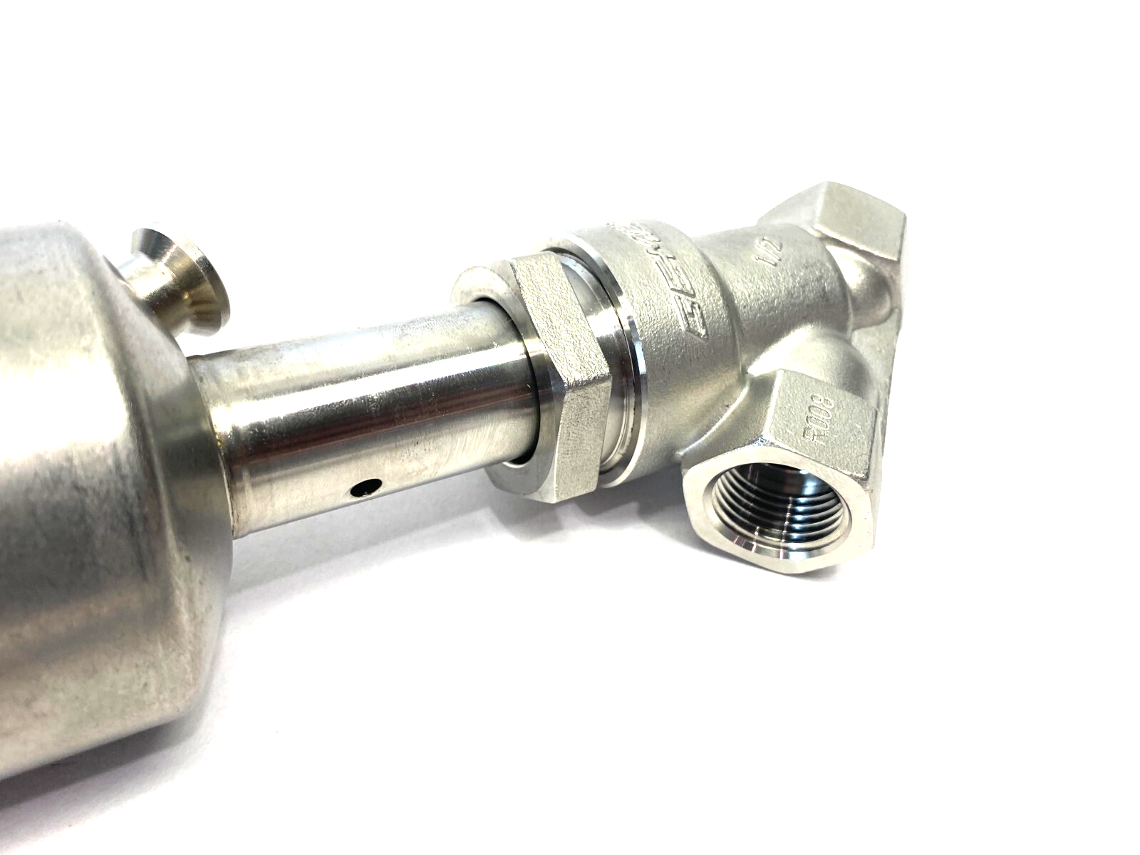 GEMÜ 550 15D 137 512G1RD403 Angle Seat Globe Valve 2/2-Way Body 88350177 - Maverick Industrial Sales