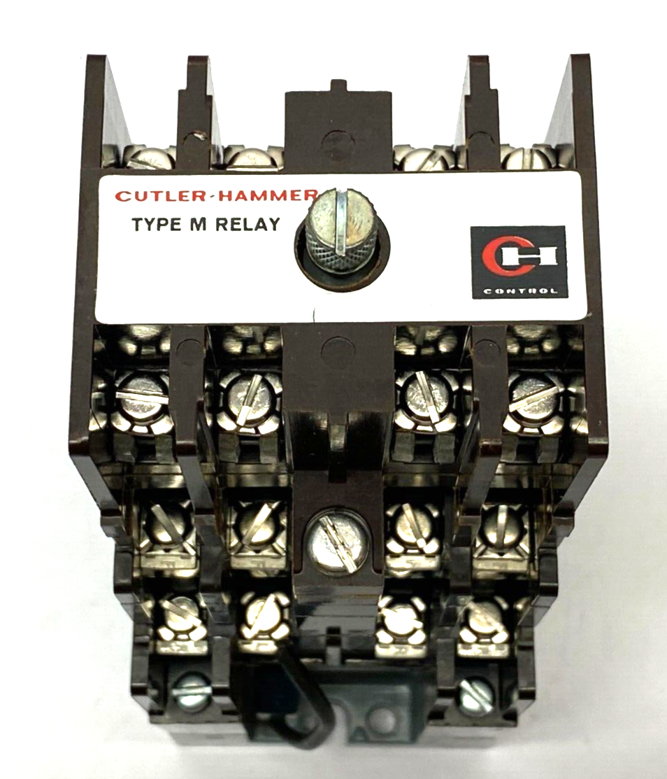 Cutler-Hammer D26MRD524B1 Type M Relay w/ Magnetic and Rear Deck - Maverick Industrial Sales