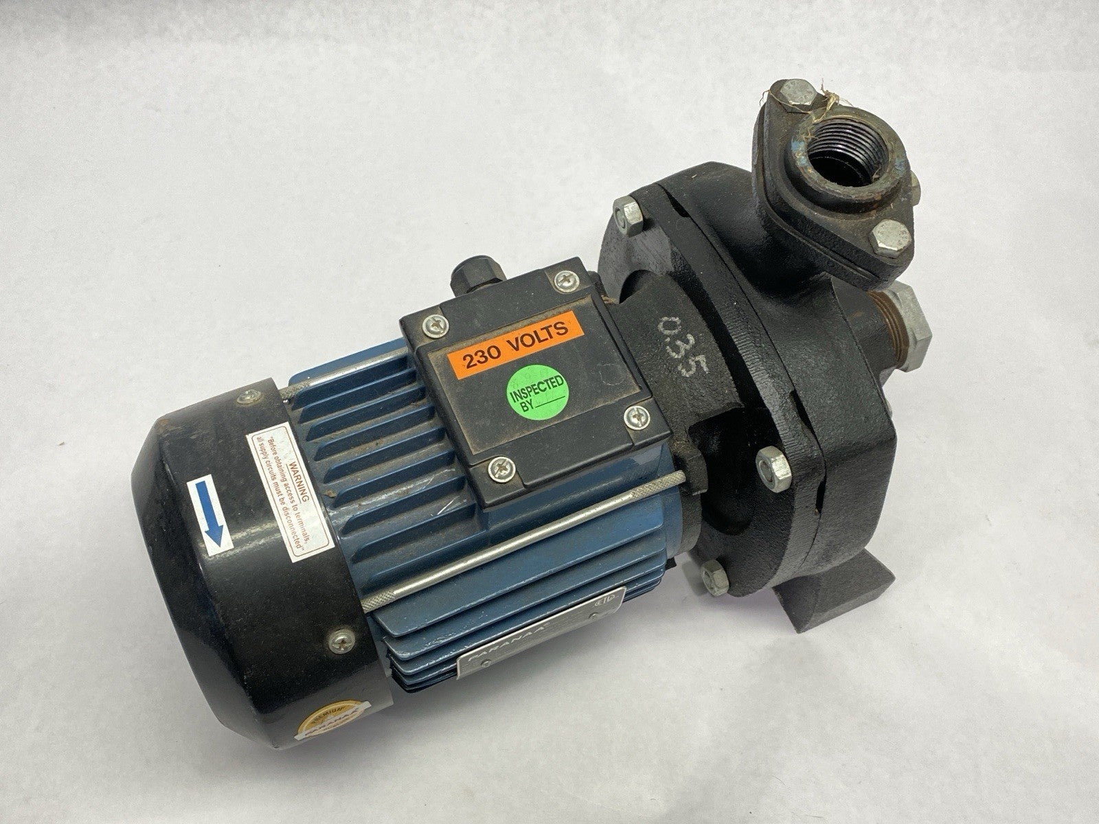Paranaa PMCE 1.50-3Ph-60Hz Monoset Pump 1.5HP 460V/230V - Maverick Industrial Sales