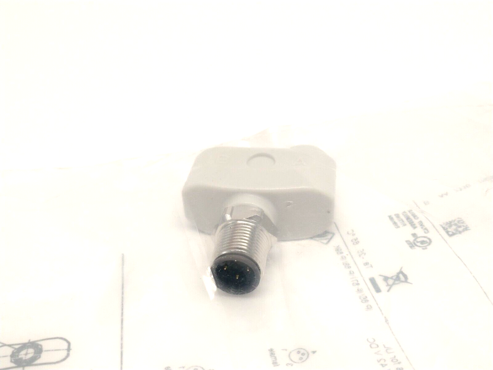 ZDO2F030VAS0000-00STGH040VAS, EBF012 | IFM EBF012 Y/T Splitter Connector M12 To M8 ZDO2F030VAS0000-00STGH040VAS - New - Maverick Industrial Sales