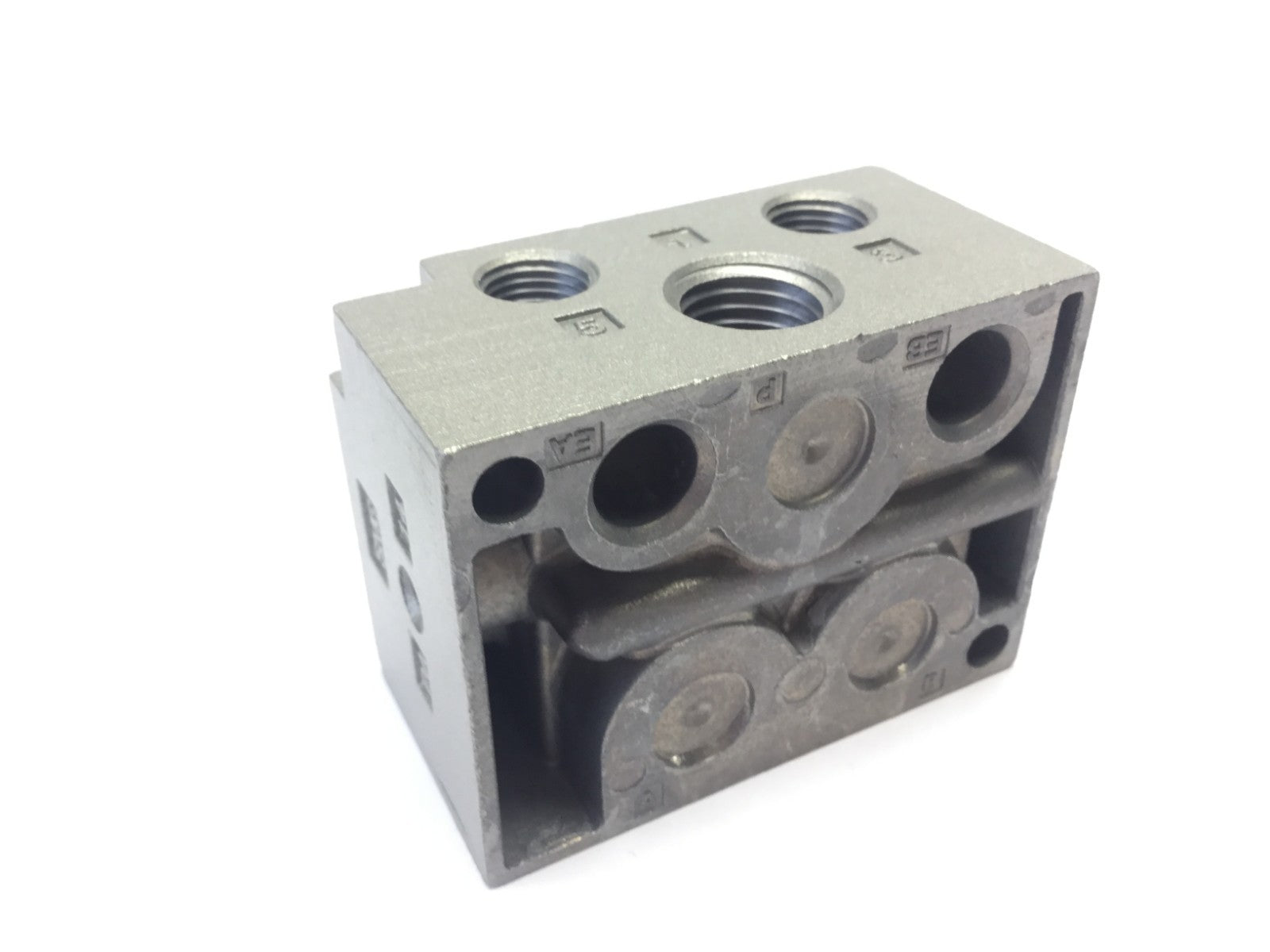 SMC PA 14 Manifold Base PE PB 12 - Maverick Industrial Sales