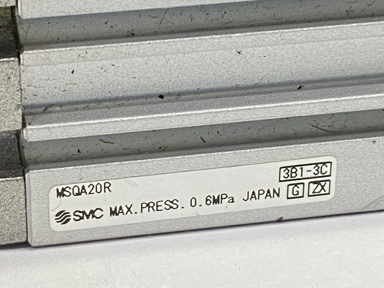 MSQA20R | SMC Pneumatic Rotary Actuator Table 0-190 Degrees - Used - Maverick Industrial Sales