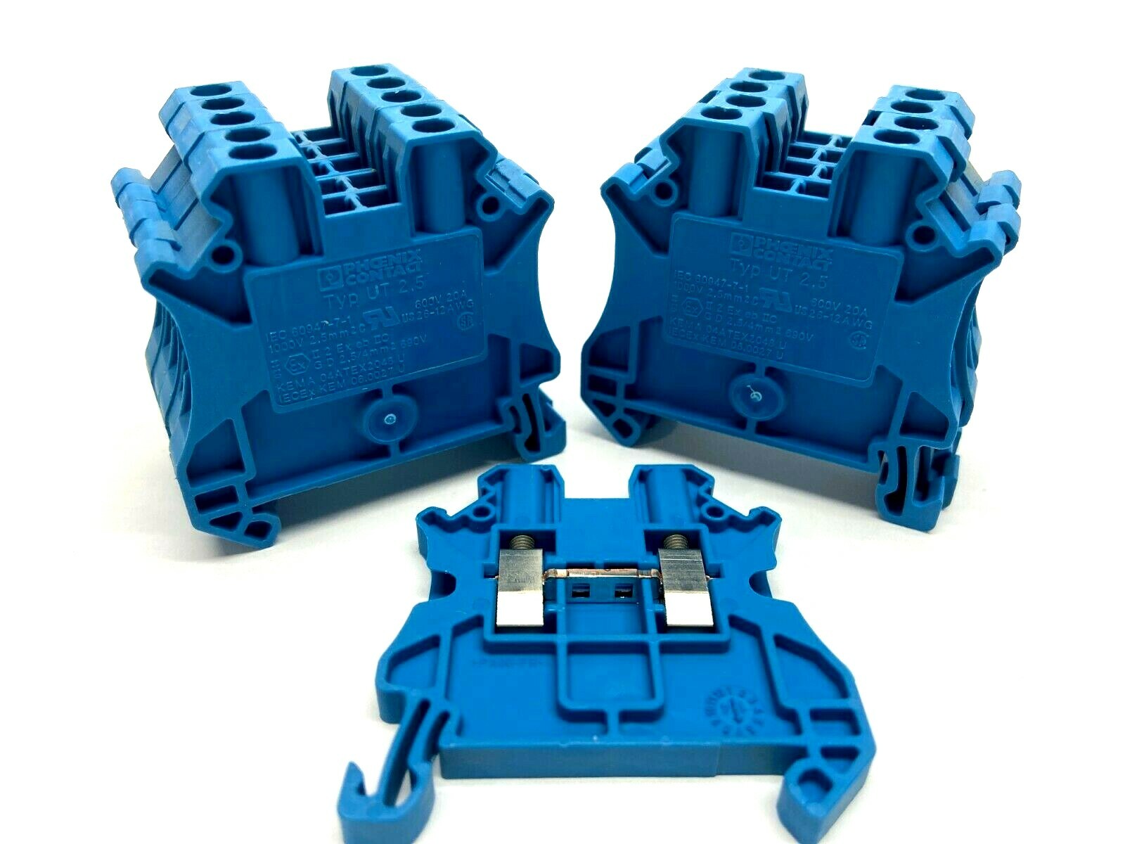 Phoenix Contact Typ UT 2,5 Blue Terminal Block 1000V 2.5mm LOT OF 10 - Maverick Industrial Sales