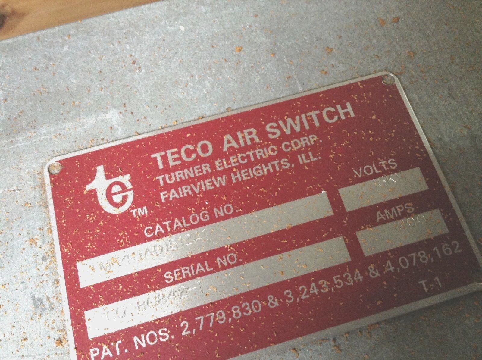 Turner Electric 15.5KV TMK40A01512A1 Vertical Upright Air Brake Switches 3 Pole - Maverick Industrial Sales