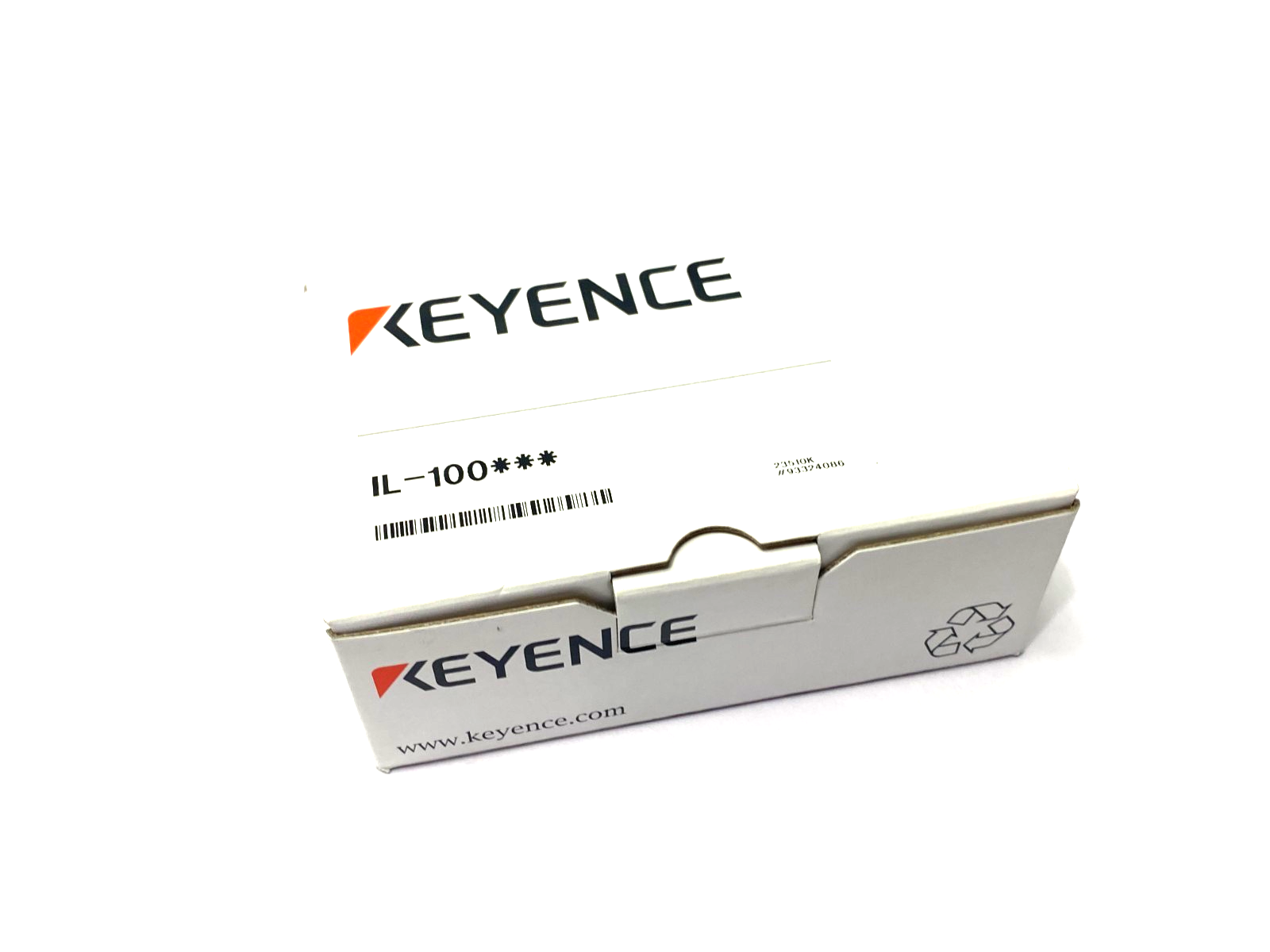 Keyence IL-100 CMOS Multi-Function Analog Laser Sensor Head - Maverick Industrial Sales