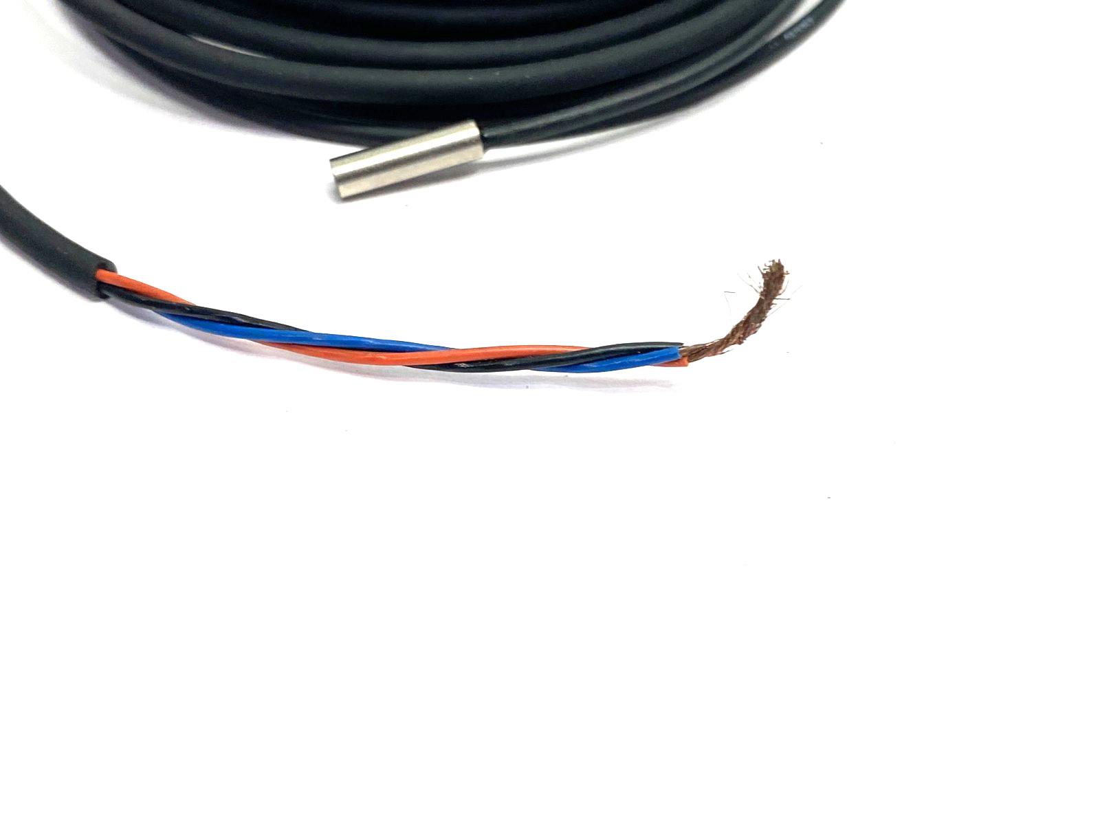 Keyence EM-038 Proximity Sensor Main Unit, Shielded Type, f3.8, NPN, NO BRACKET - Maverick Industrial Sales