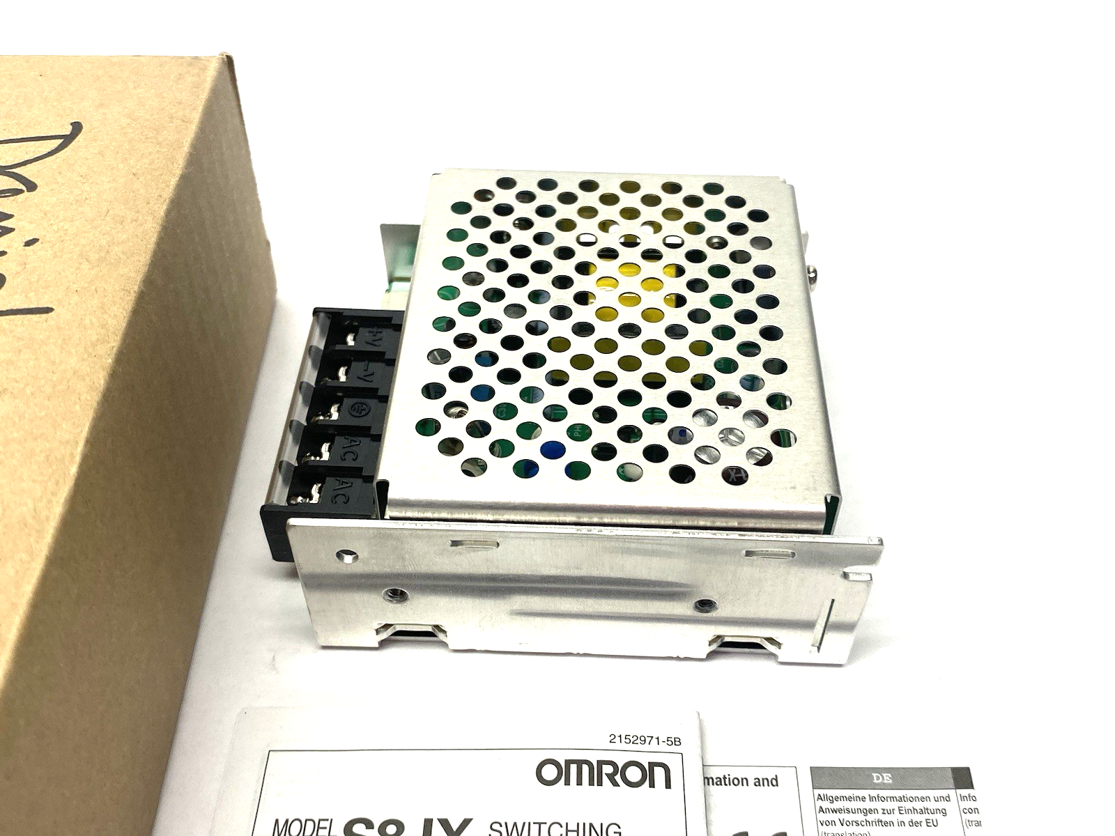 S8JX-G01524C | Omron Covered Power Supply Input 100 to 240 VAC, Output 24V 0.65A - New – Open box - Maverick Industrial Sales