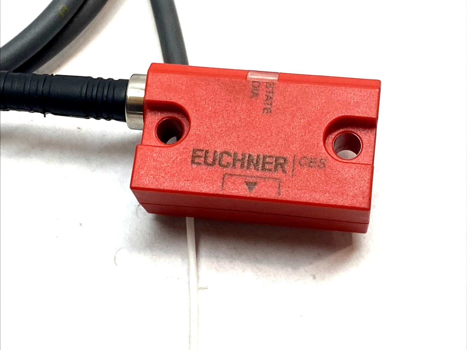 CES-I-AR-M-C04-USA-119479 | Euchner RFID Safety Switch M8 8-Pin - Used - Maverick Industrial Sales