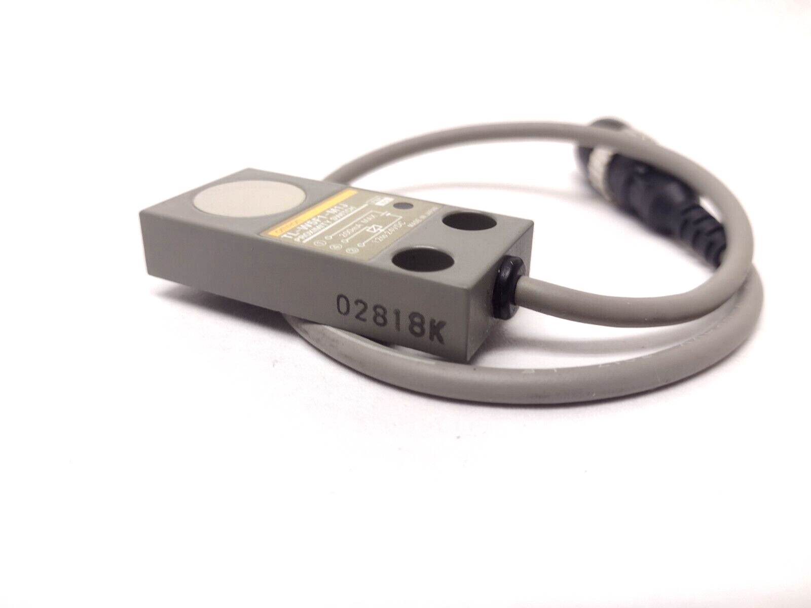 TL-W5F1-M1J | Omron 12-24V Proximity Switch 4547648084475 - New – Open box - Maverick Industrial Sales