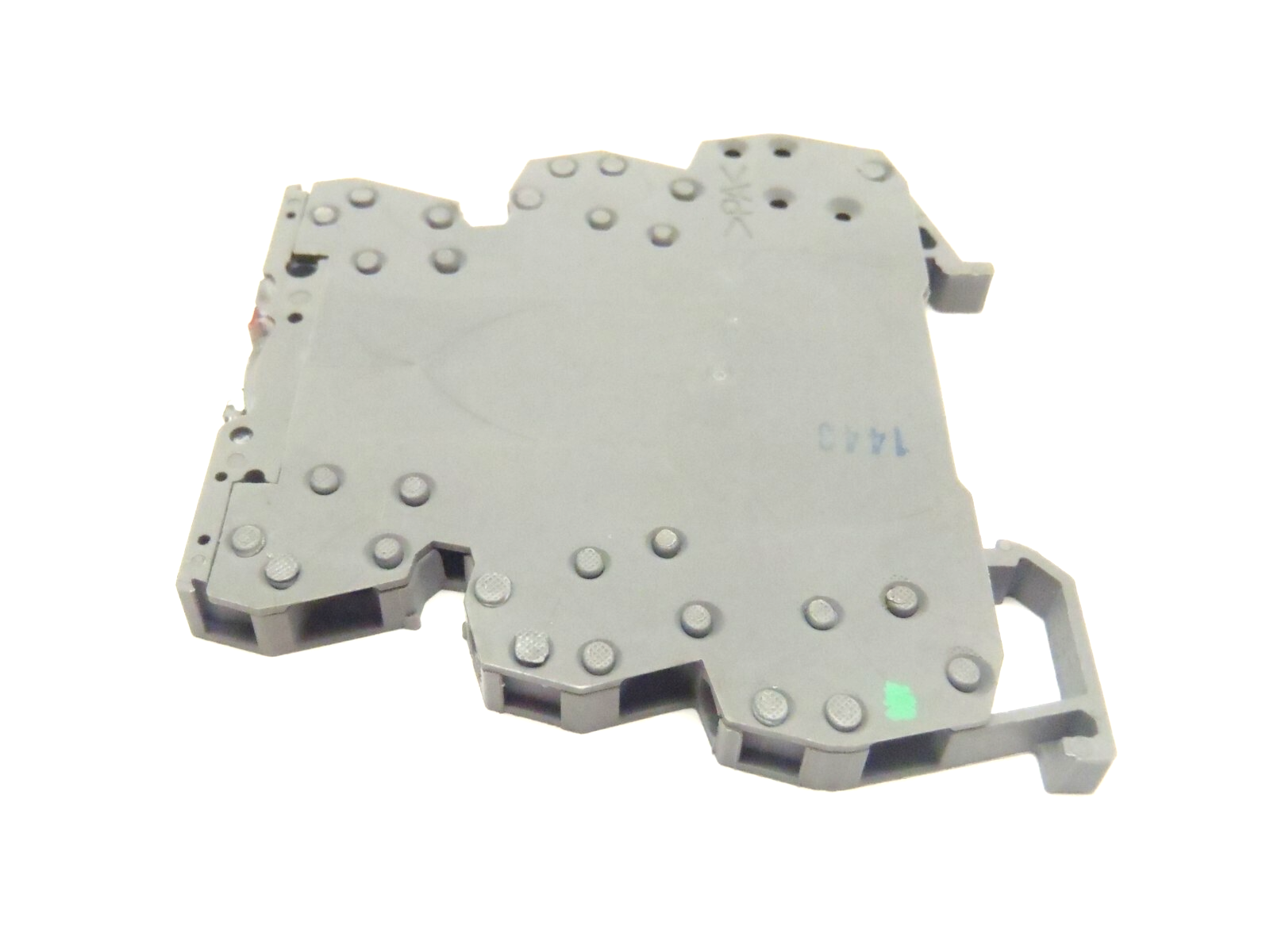1SNA645005R0700 | ABB RB121A Interface Relay RB121G-24VUC, Screw Terminals, - Used - Maverick Industrial Sales