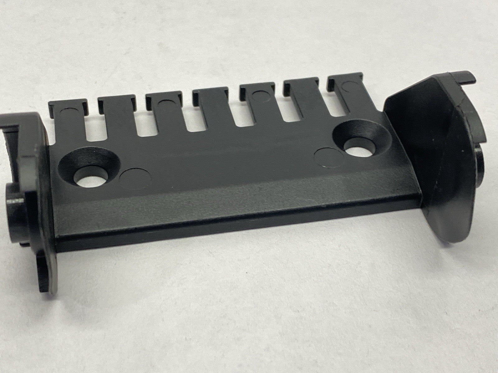 14068-34PZ | Igus Energy Chain Pivoting Mounting Bracket Self-Aligning LOT OF 3 - New Other - Maverick Industrial Sales