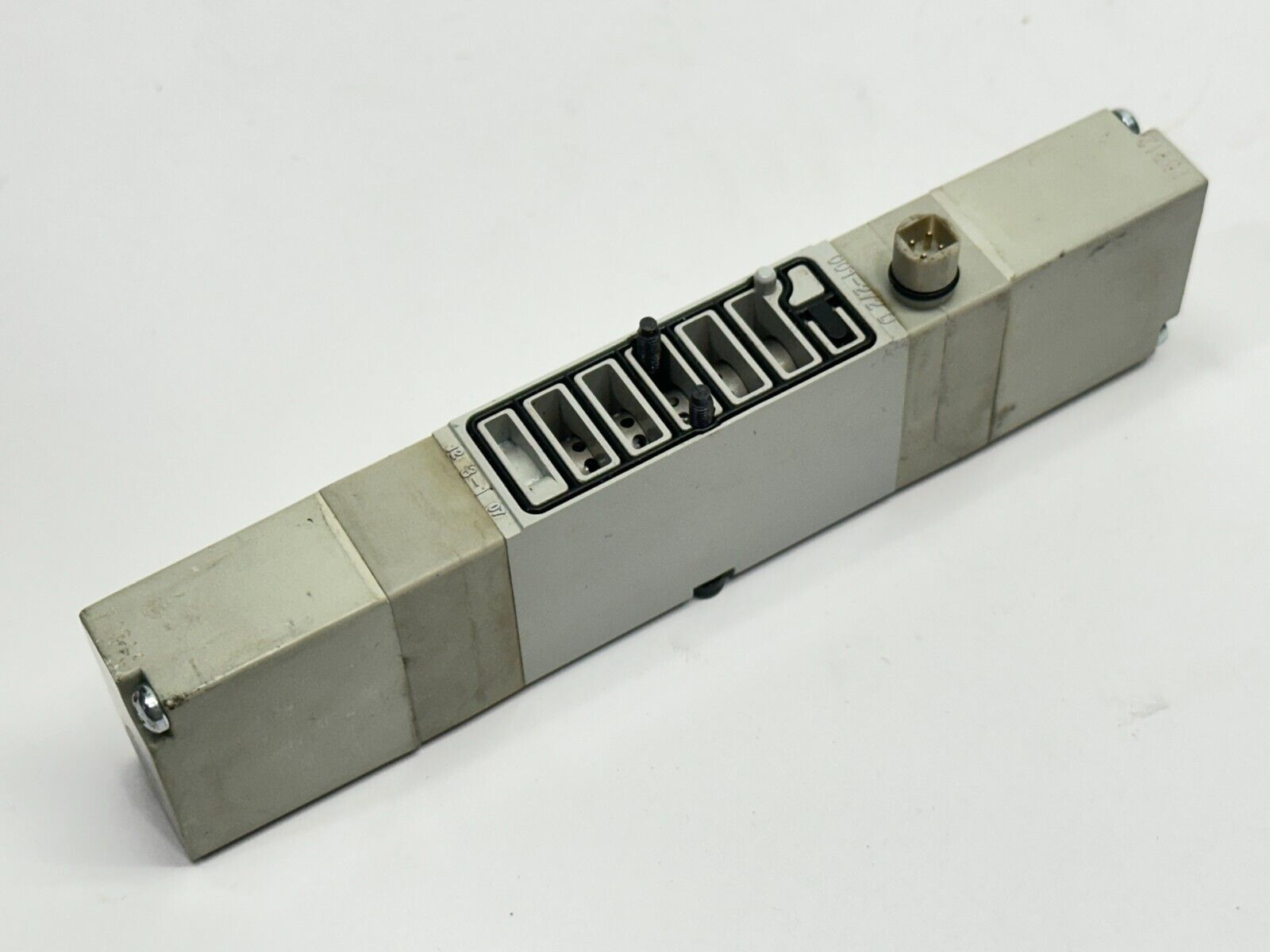 Numatics 051BB5Z2MN00061 MK 5 Series Solenoid Valve 3-Way 24VDC 1.35W - Maverick Industrial Sales