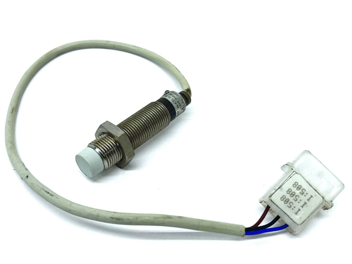 872C-N8NP12-A2 | Allen Bradley Photoelectric Sensor - Used - Maverick Industrial Sales