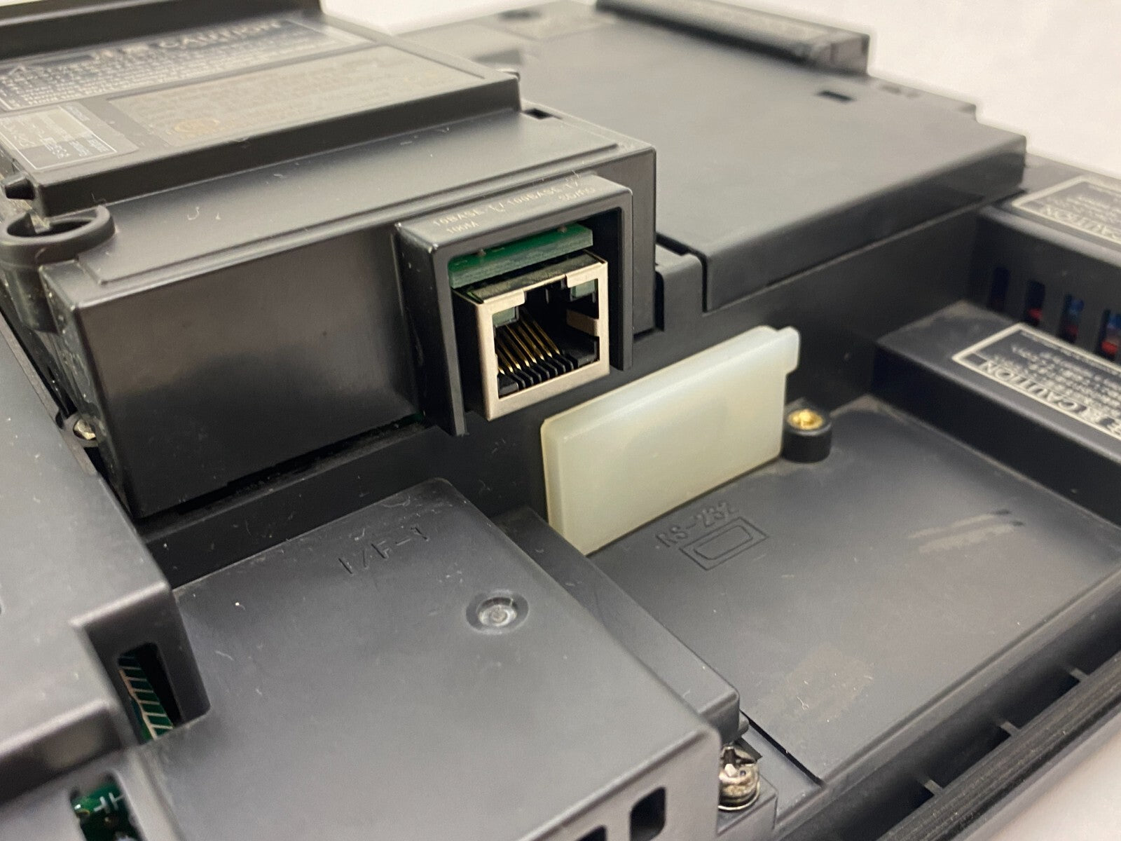 GT1562-VNBD | Mitsubishi Graphic Operation Terminal GOT1000 24VDC - Used - Maverick Industrial Sales