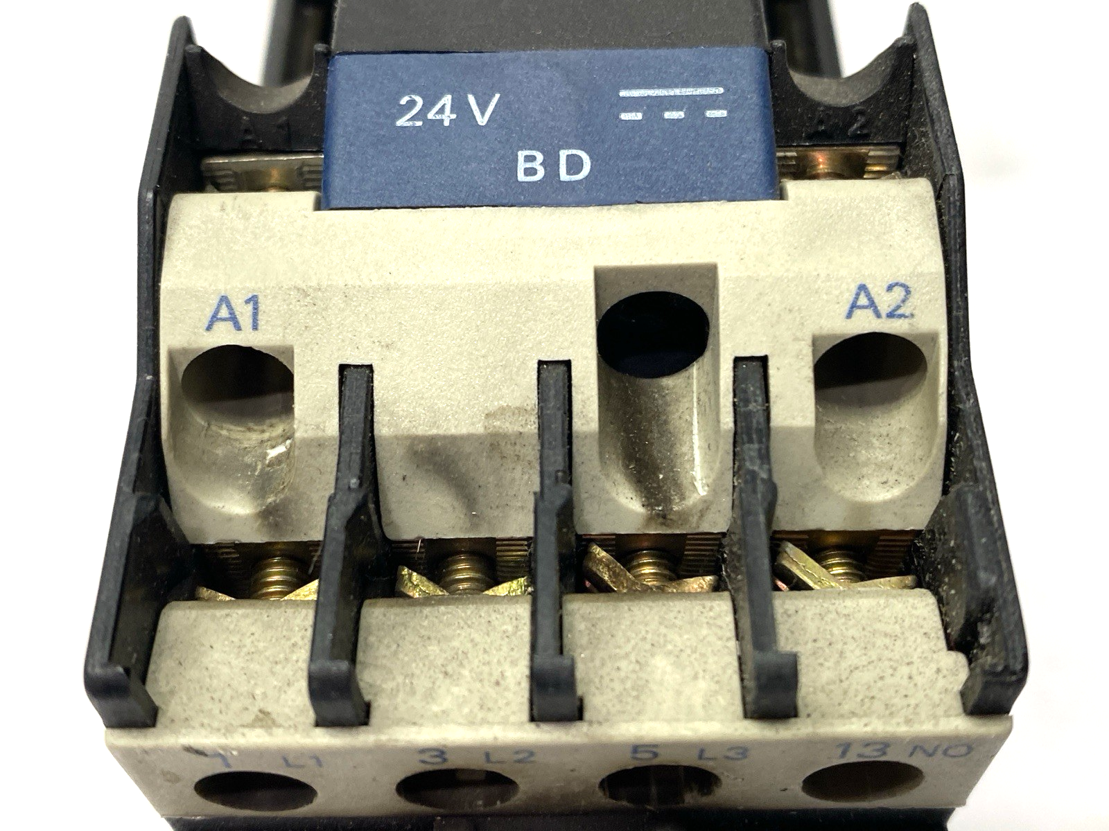 LP1-D1210-BD | Telemecanique Contactor 3-Phase 600V 25A - Used - Maverick Industrial Sales