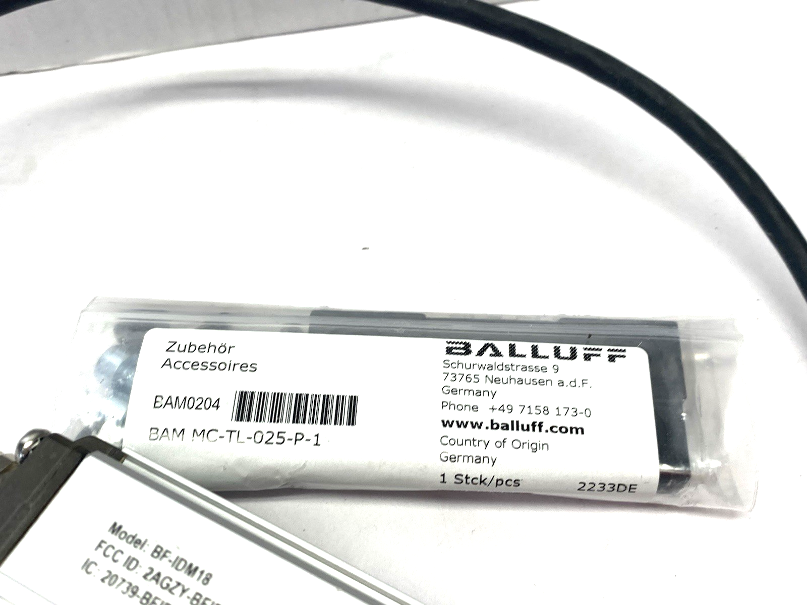 Balluff BIS00RU HF RFID Reader (13.56 MHz) w/ Antenna BIS M-402-007-004-00-S115 - Maverick Industrial Sales