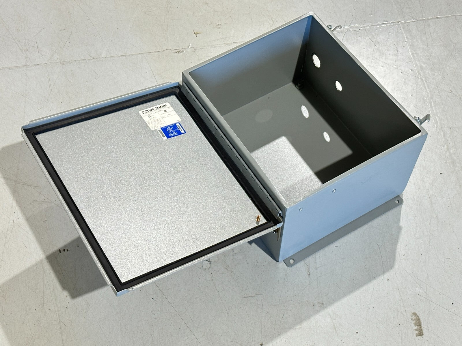 B141208CH | Hubbell Wiegmann Enclosure 14"X12"X8" - Used - Maverick Industrial Sales