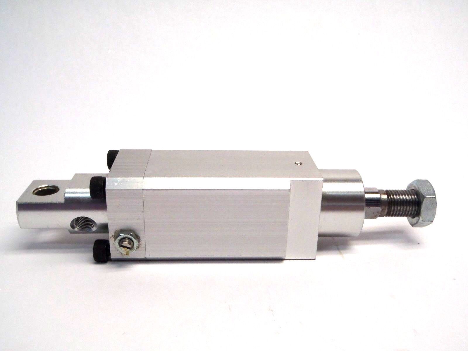 Parker SPC2-40-40-C-RZ3 Kuroda Cylinder 1/2" Screw 1" x 3/4" Bar 1/4" Hole - Maverick Industrial Sales