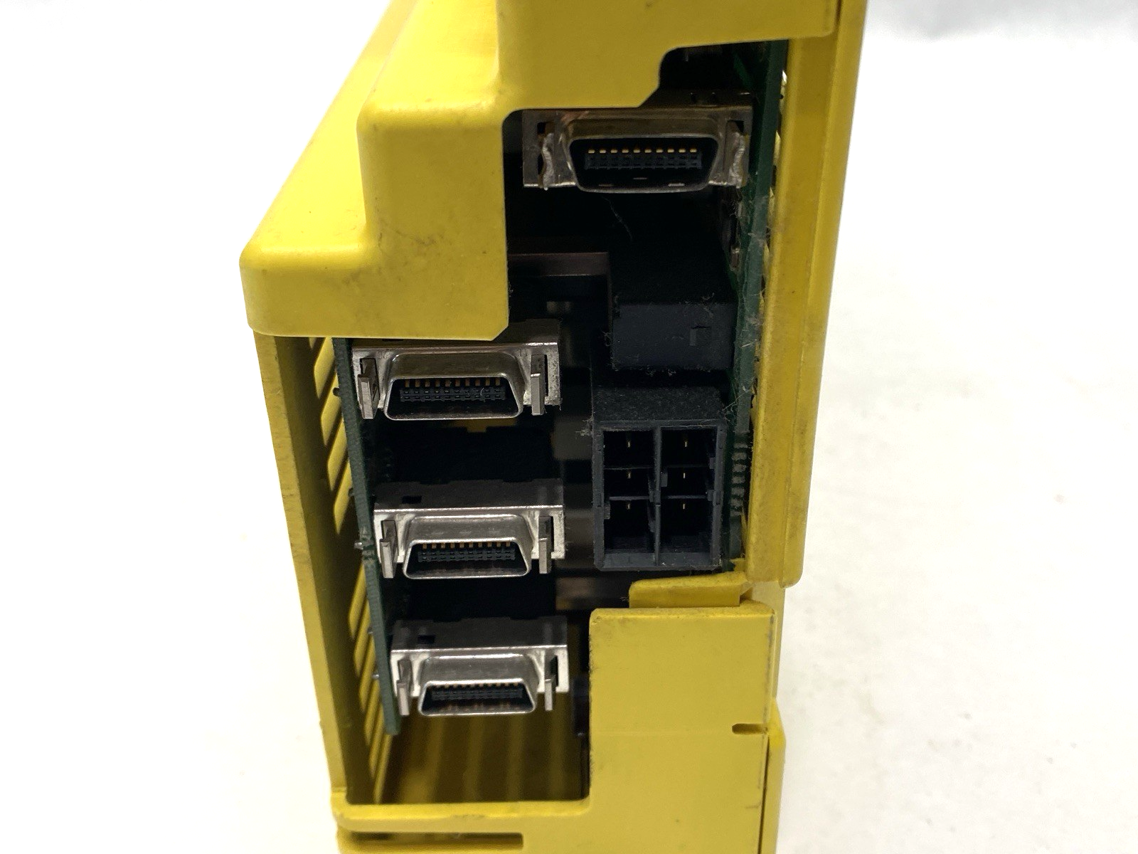 Fanuc A06B-6089-H101 E AC Servo Amplifier Unit 3PH 230V 3A - Maverick Industrial Sales