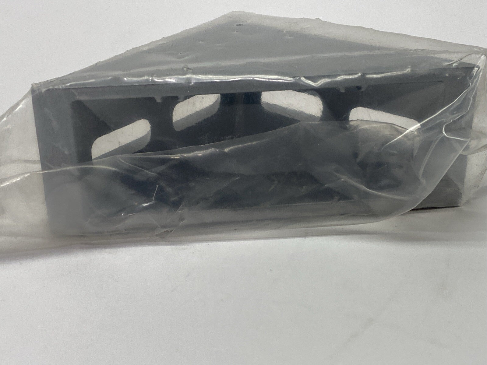 80/20 14099 15 40 Series 4 Hole Inside Corner Bracket with Dual Support - Maverick Industrial Sales
