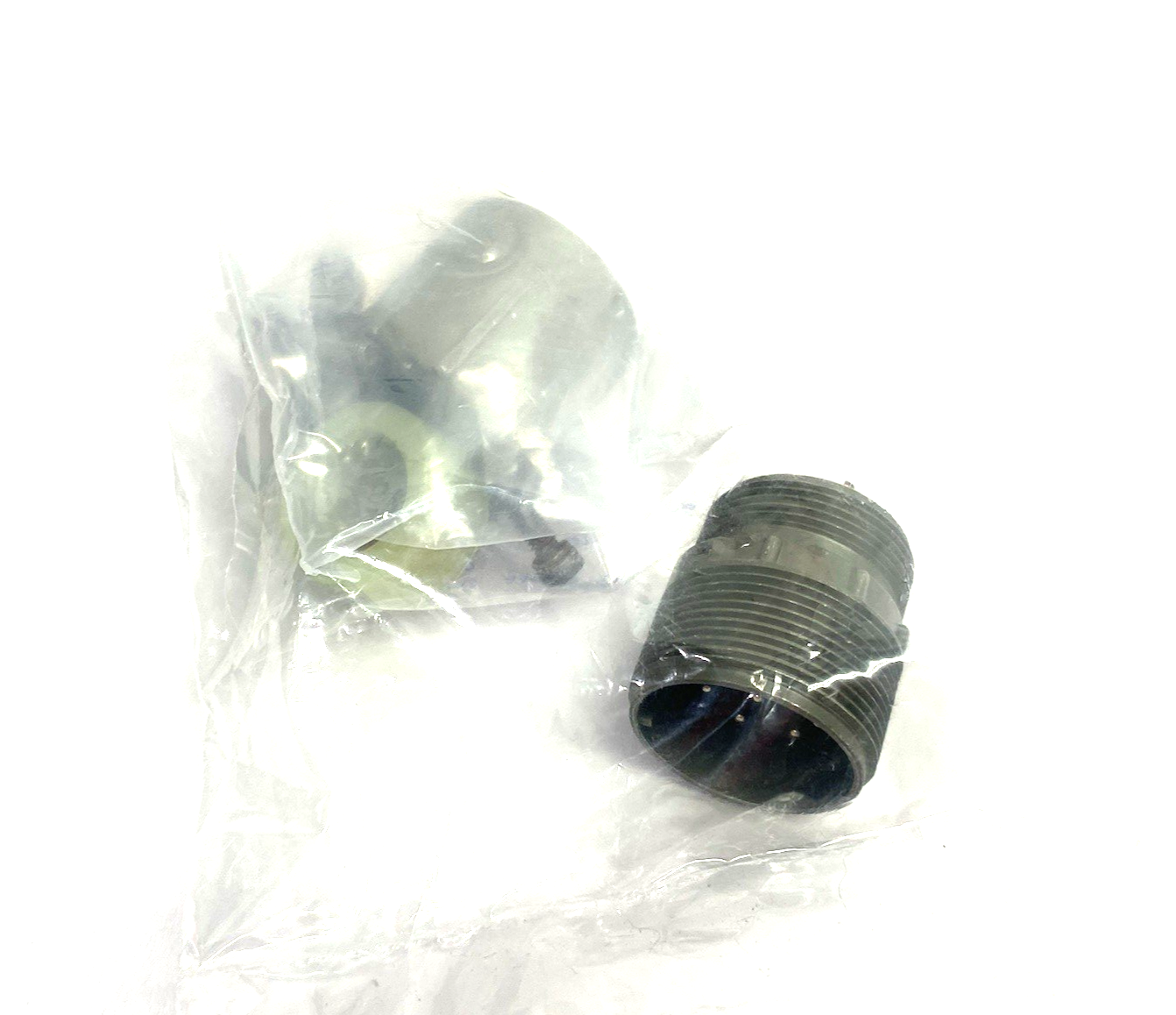 Amphenol MS3101F20-7P Circular MIL Spec Connector 8P #16 PIN CONTACTS - Maverick Industrial Sales