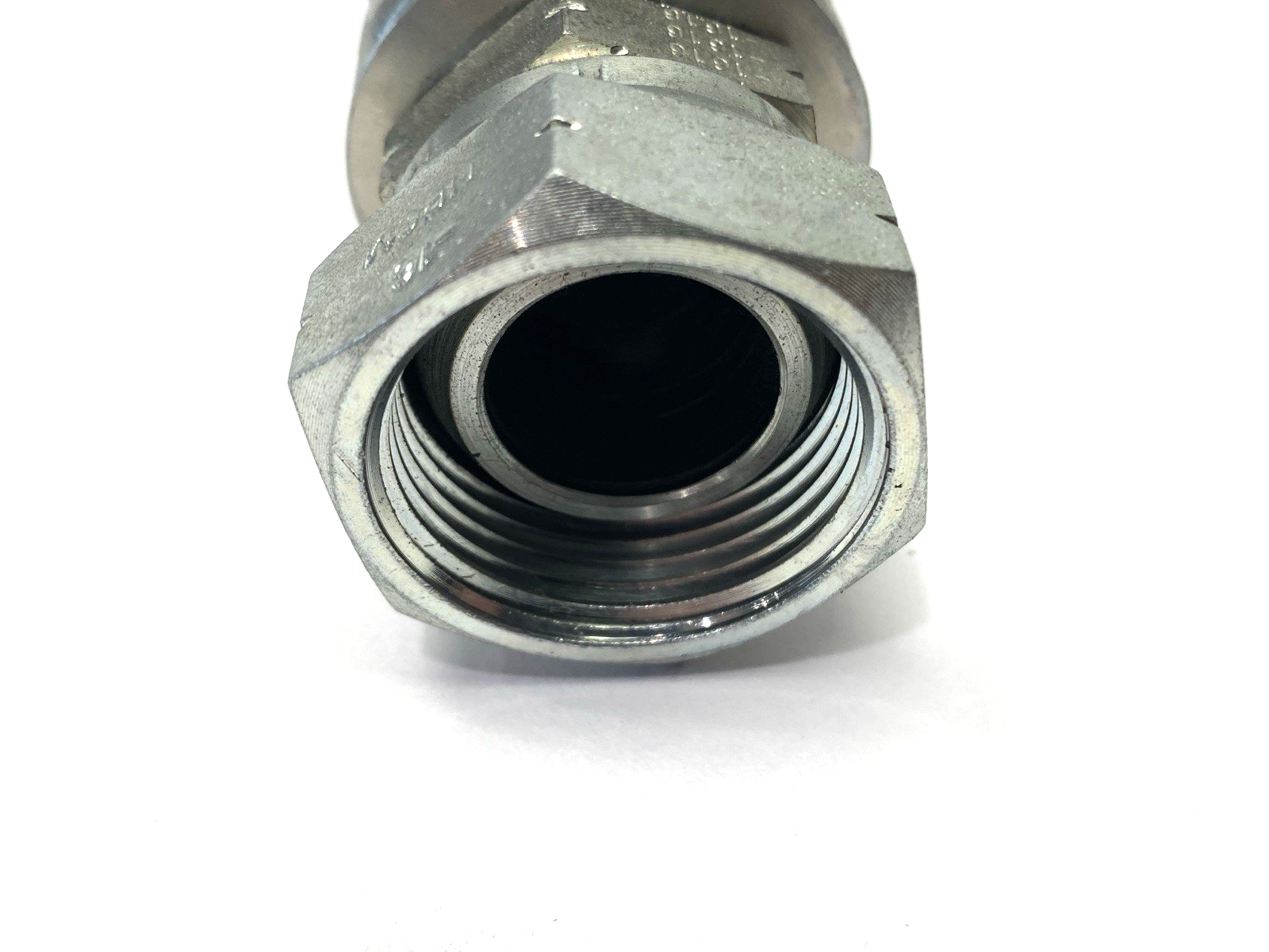 T3016D | Ryco Compact Isobaric Braid Hose 1" ID 21" Hose Length 215 Bar/ 3100PSI - New – Open box - Maverick Industrial Sales