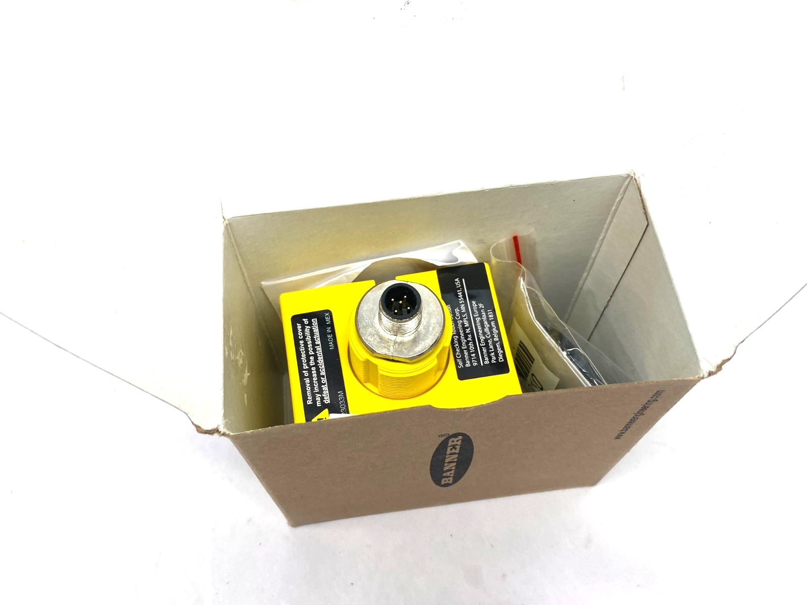 Banner STBVR81Q6 Self-Checking Safety Touch Button Yellow FC M12 Integral 64192 - Maverick Industrial Sales