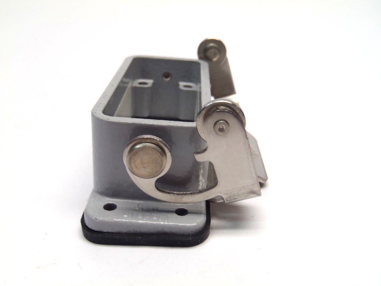 ILME CZI 15 L Bulkhead Mount Housing W/ Lever N-D110805 4/4X/12 - Maverick Industrial Sales