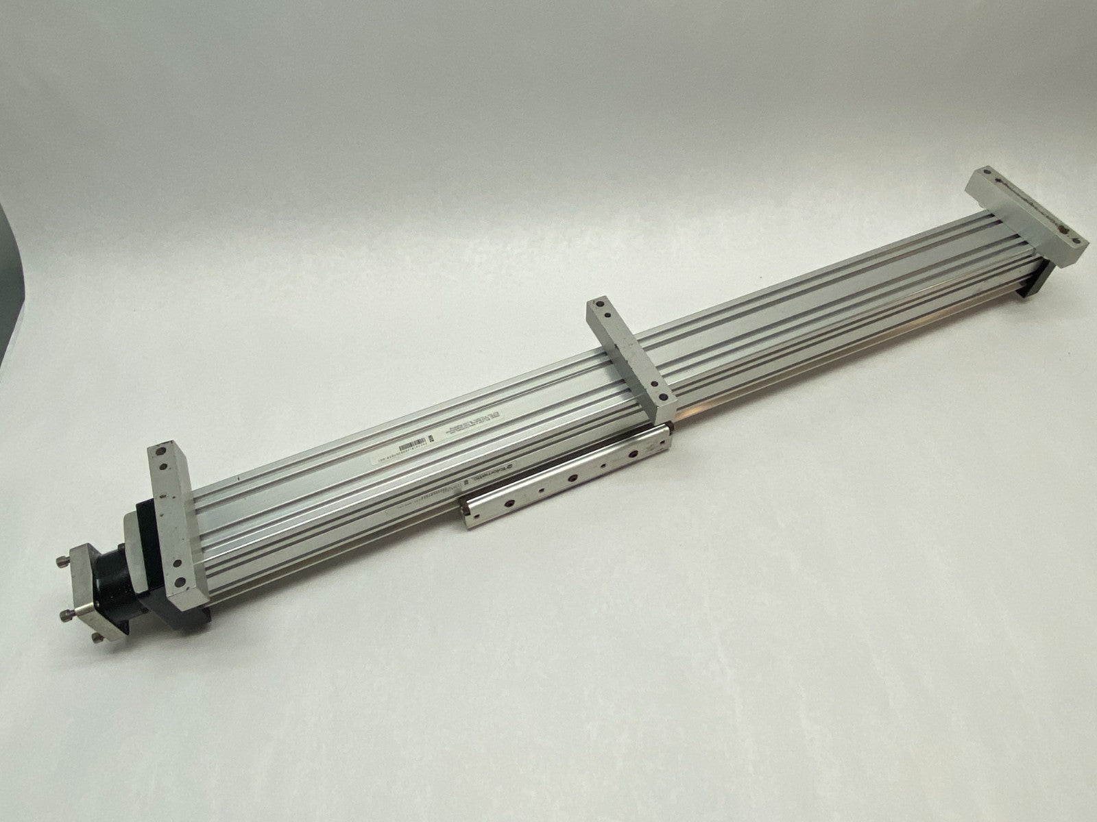 MXE40S BN05 SK24.000LMI | Tolomatic Screw Driven Linear Actuator, Solid Bearing - New – Open Box - Maverick Industrial Sales