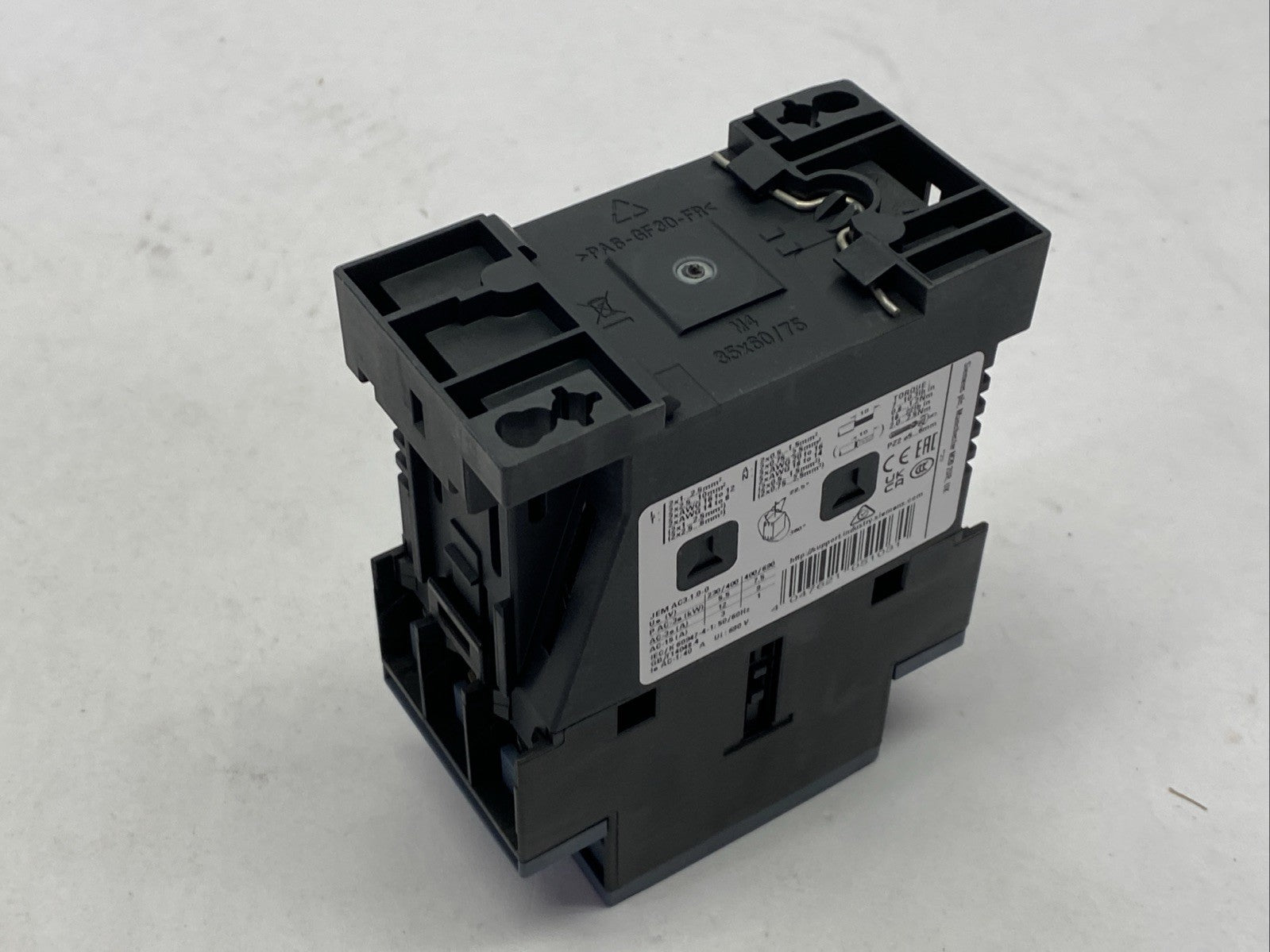 Siemens 3RT2024-1DB40 SIRIUS Power Contactor 3-Pole 12A 5.5kW 400V 24VDC - Maverick Industrial Sales
