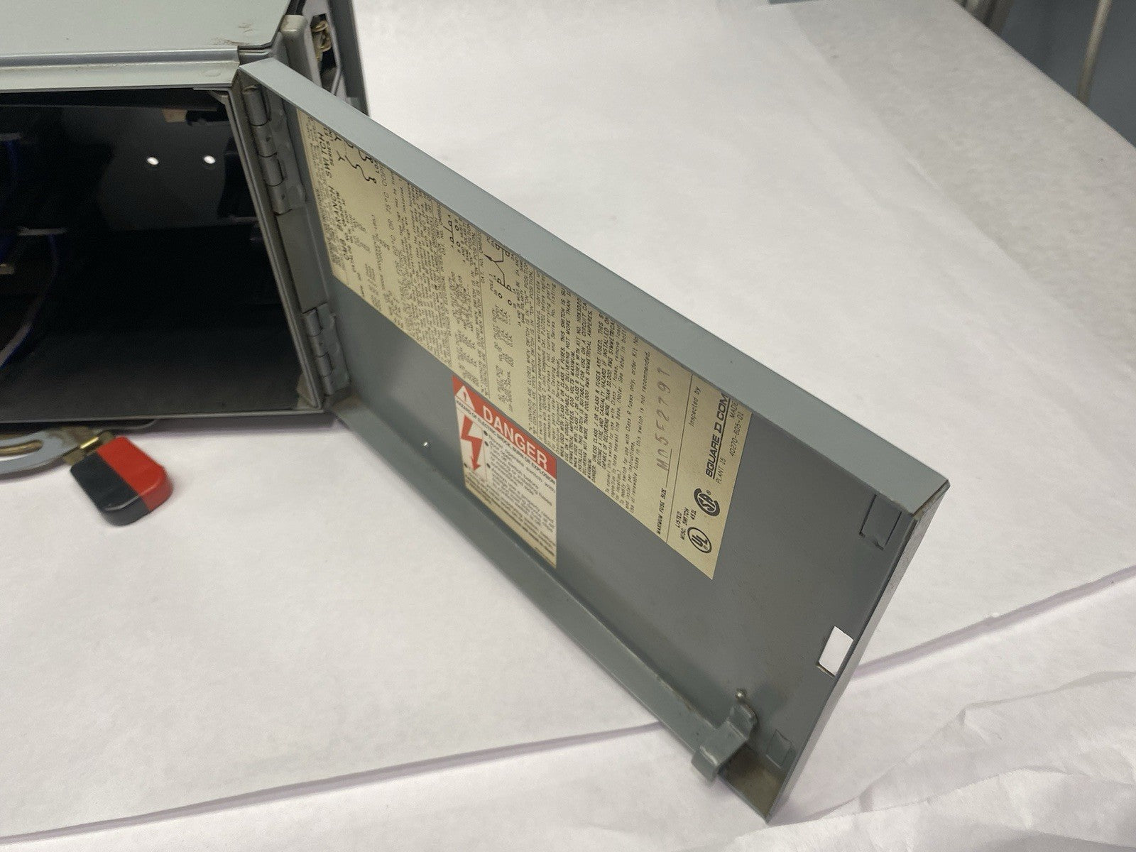 QMB363TW | Square D Ser. E1 Fusible Twin Switch Panelboard Disconnector Unit 100A - Used - Maverick Industrial Sales