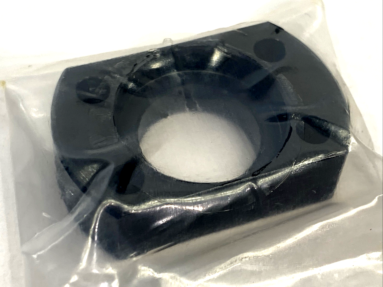 FJUC8 | MiSUMi Cylinder Connector Mounting Flange, Sapce-Saving Type LOT OF 8 - New - Maverick Industrial Sales