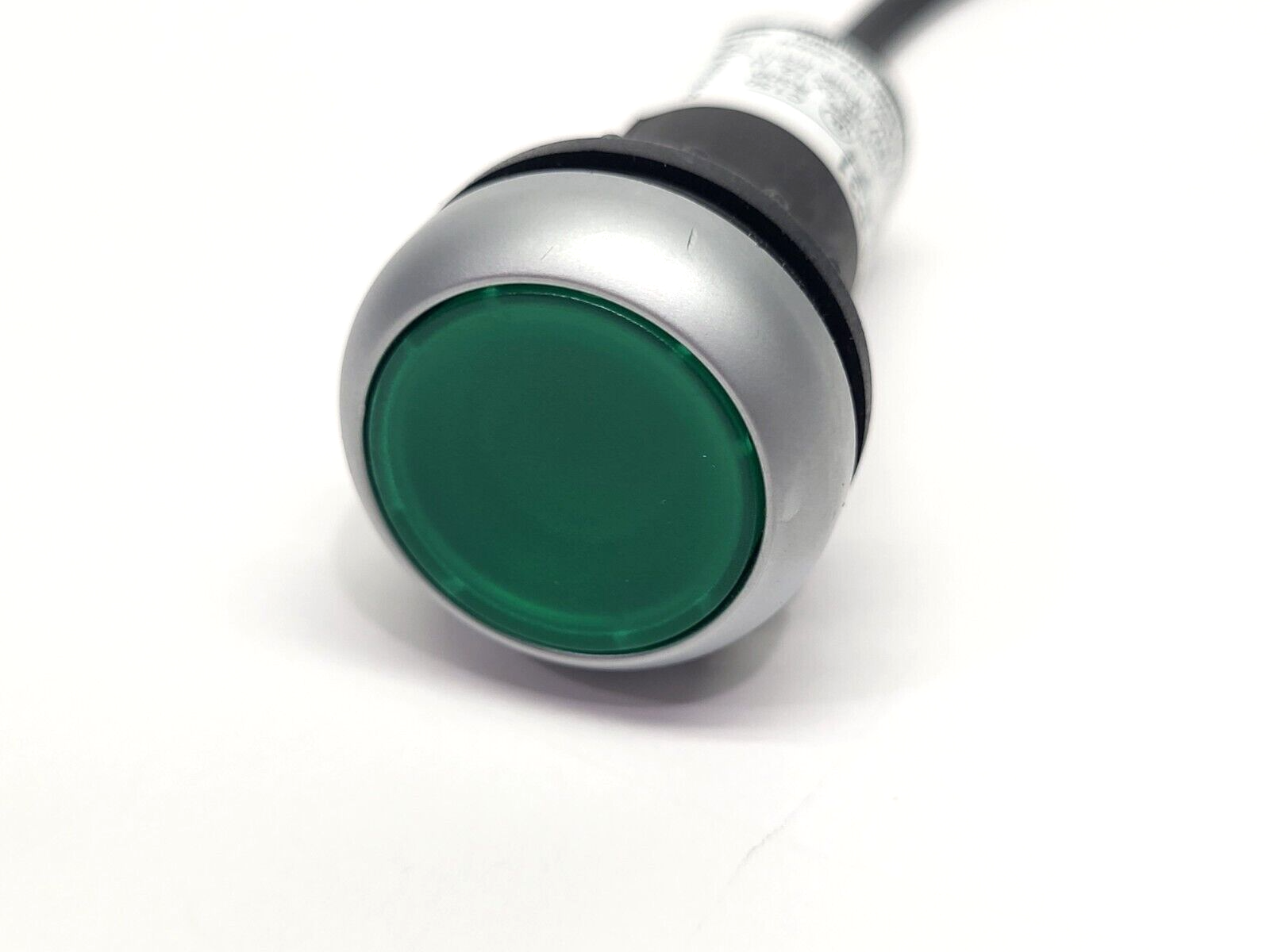 Eaton C22-DL-G-K10-24-P31 Compact Illuminated Pushbutton M9 Connector 24VDC - Maverick Industrial Sales